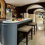 Indigo - St. George By Ihg Hotell Rom
